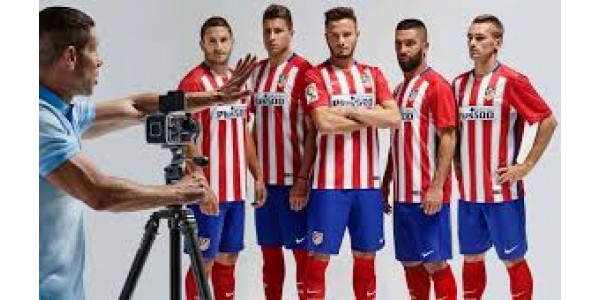 Athletics Madryt 9 punktów za Barceloną